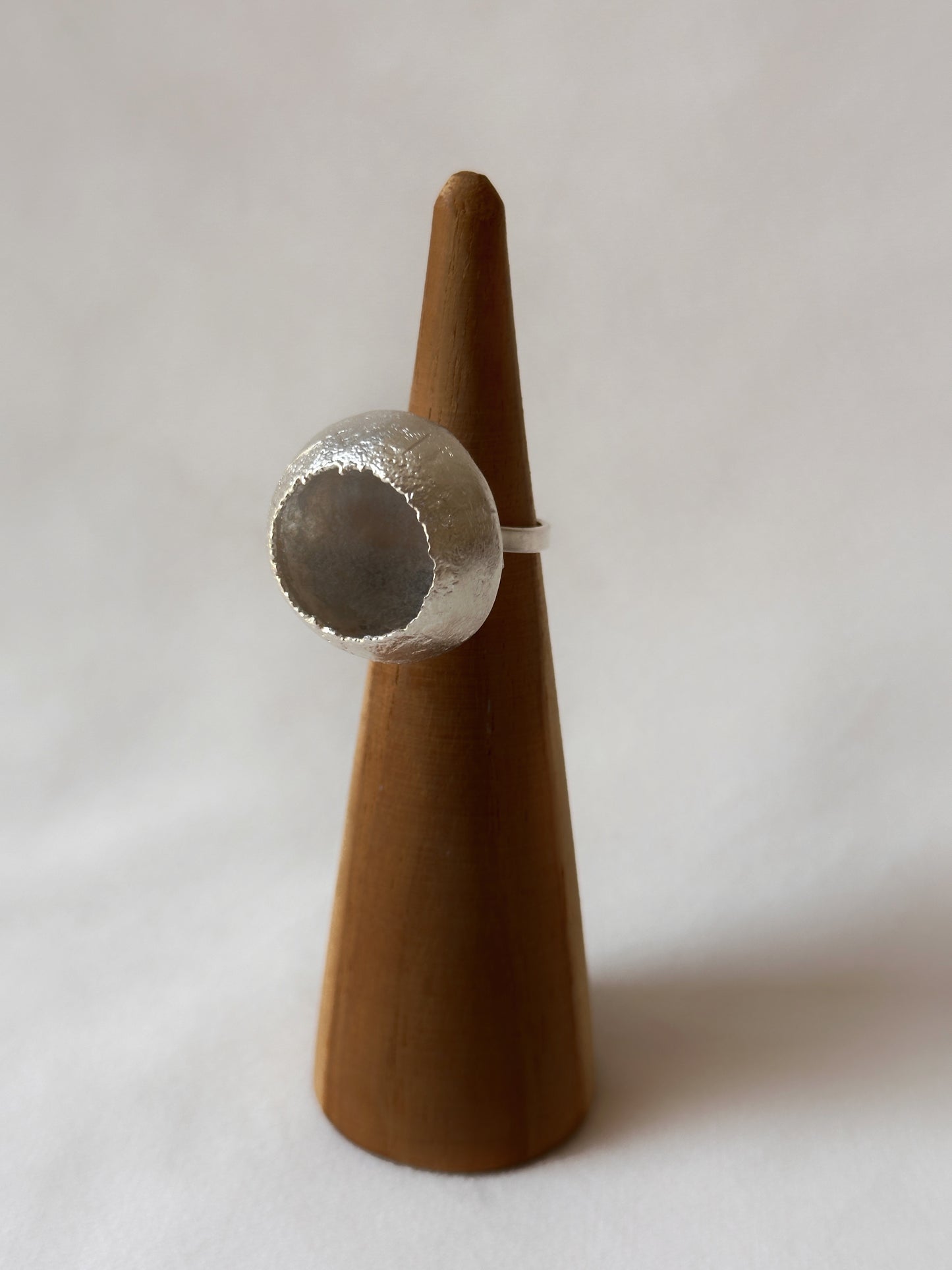 Couldron Ring Matte silver