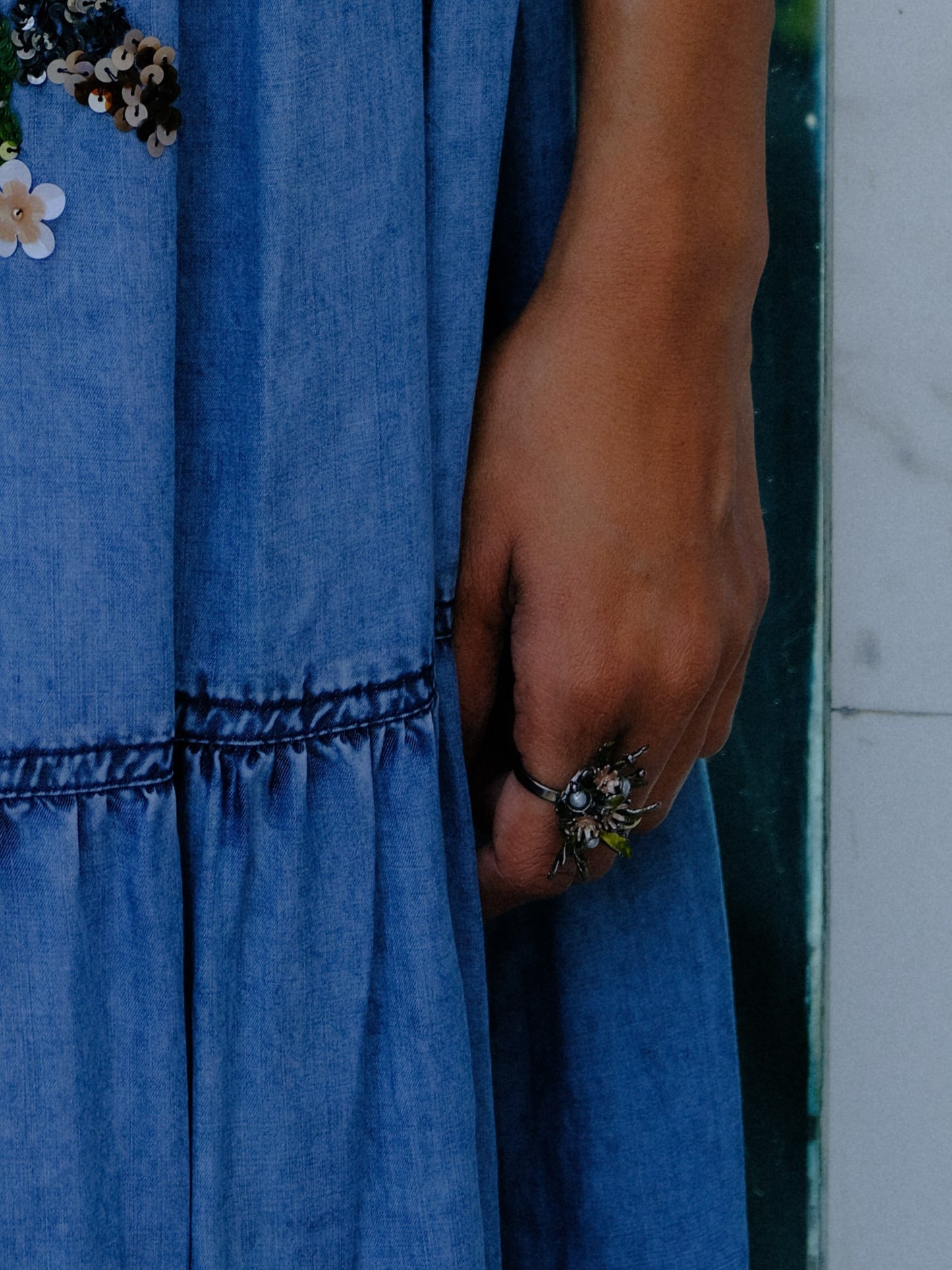 Flowerburst Ring - Black