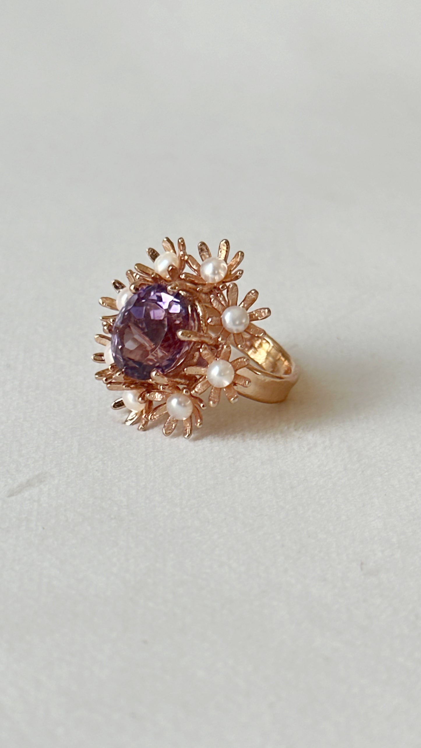 Blooming Wreath Amethyst Pearl Ring