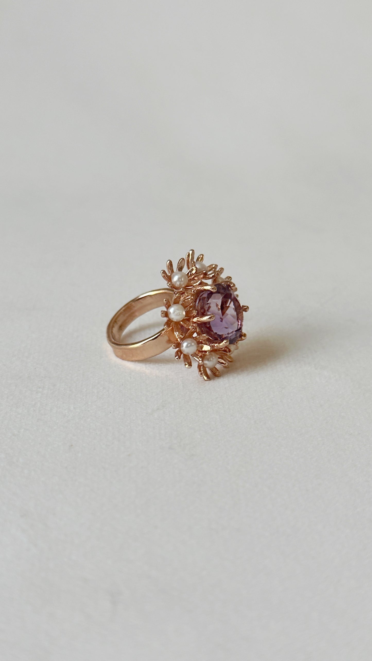 Blooming Wreath Amethyst Pearl Ring