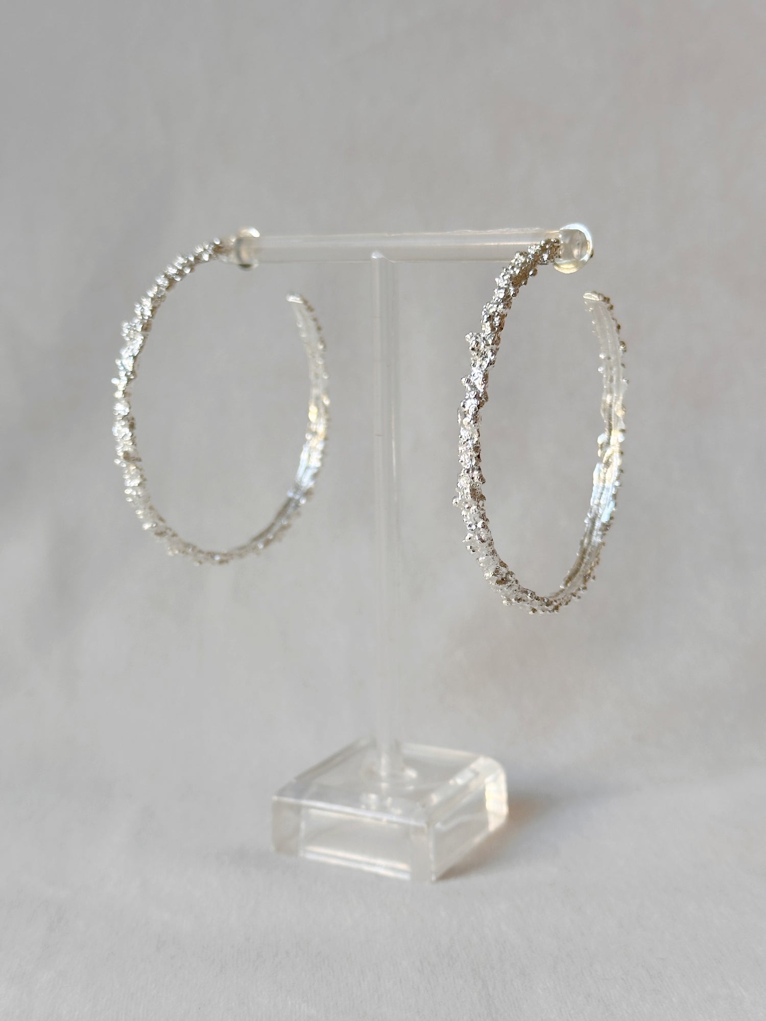 Products price range 1500-4000