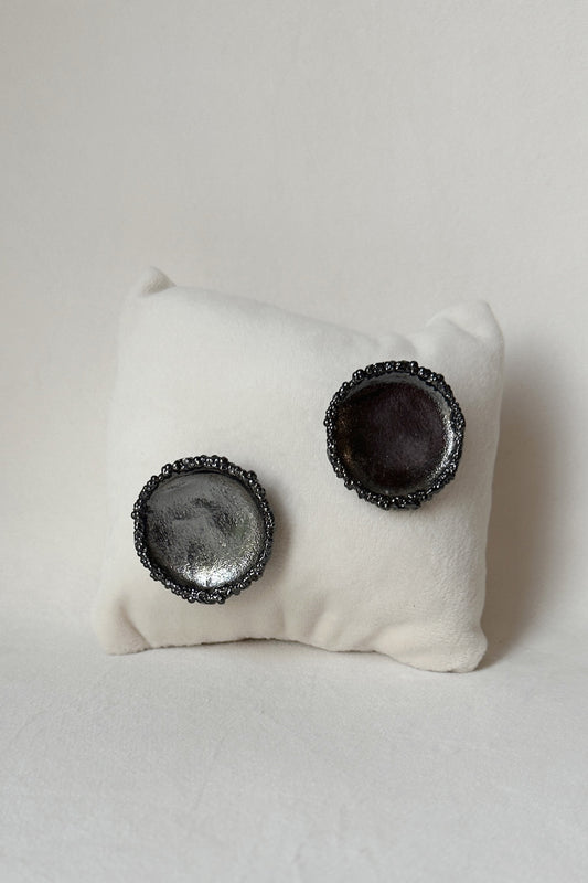 Crater Earrings Black