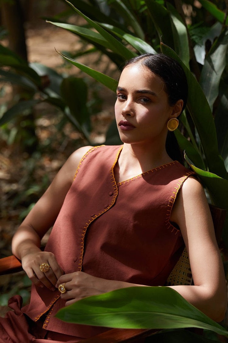Crater Earrings Gold