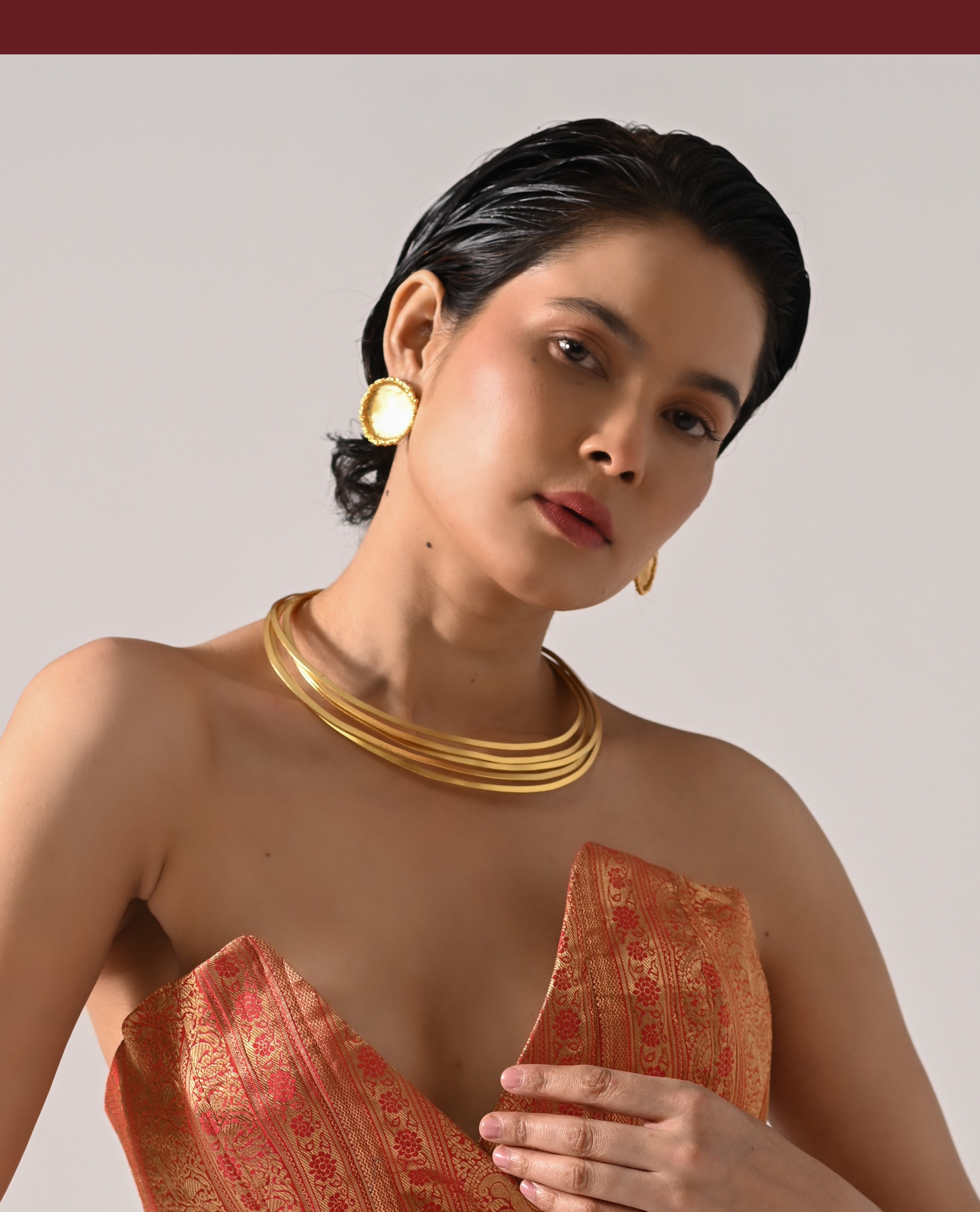 Crater Earrings Gold