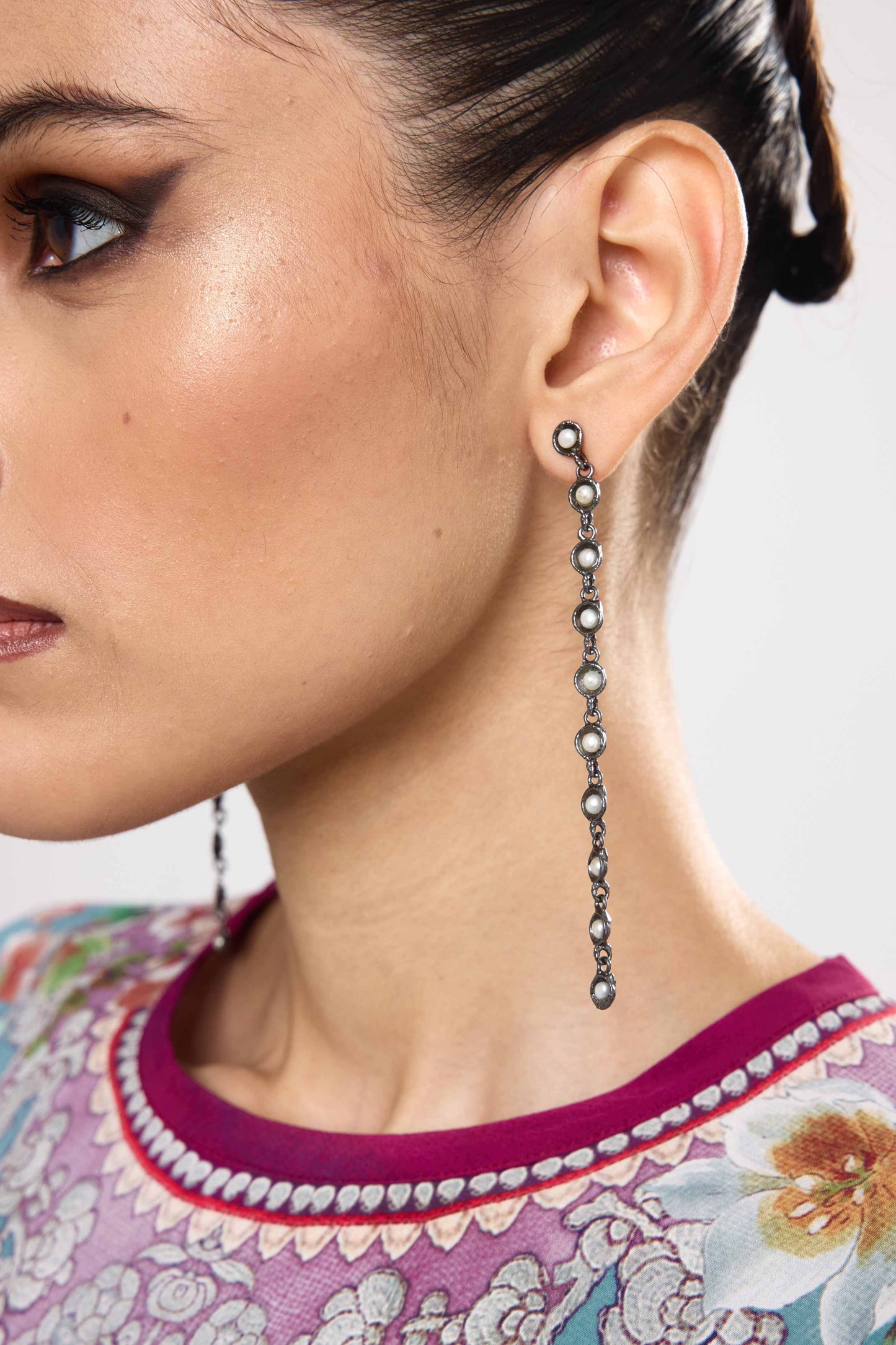 Pearl Cup Cascade Danglers Black