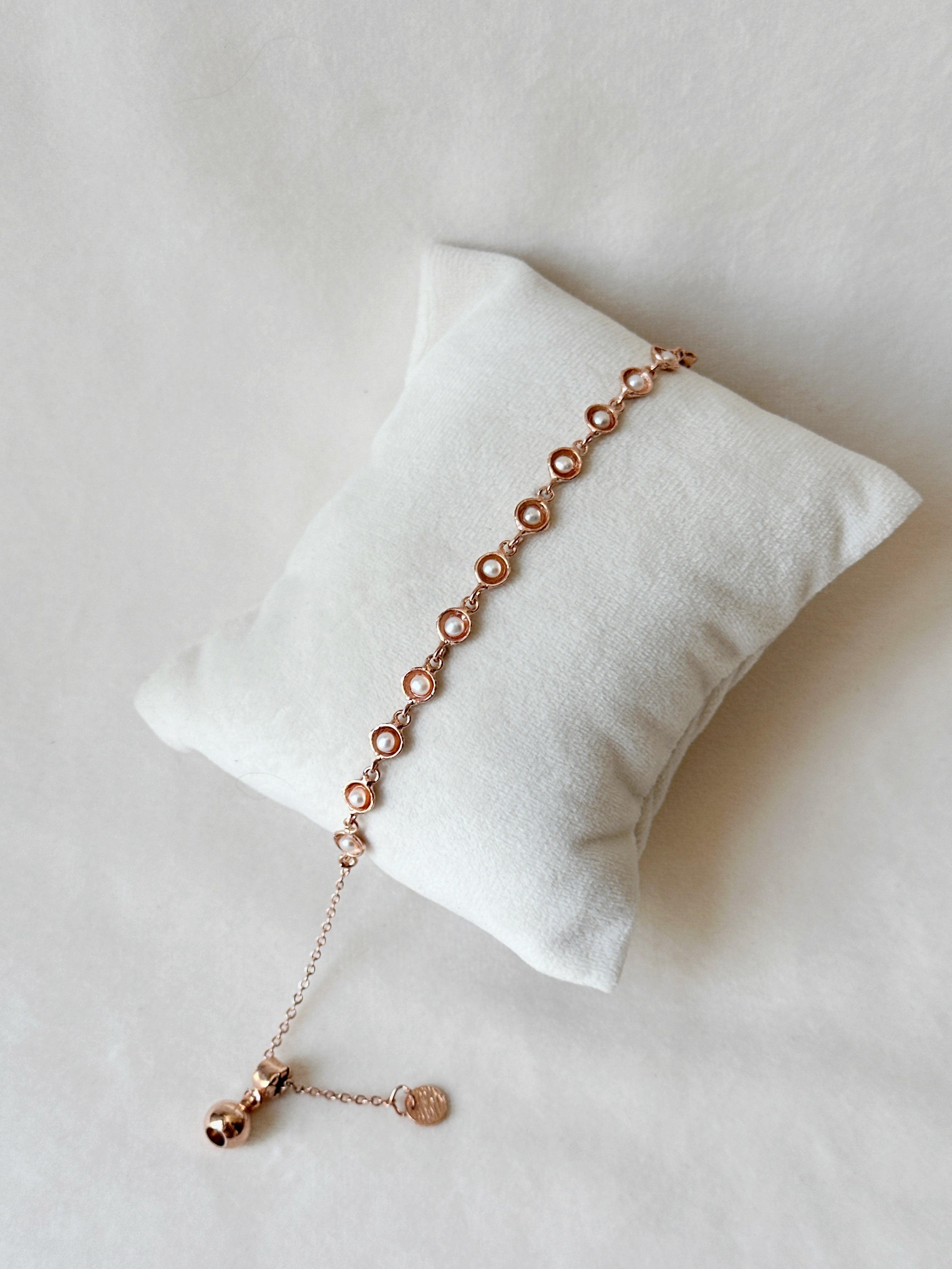 Pearl Cup Cascade bracelet Rose Gold