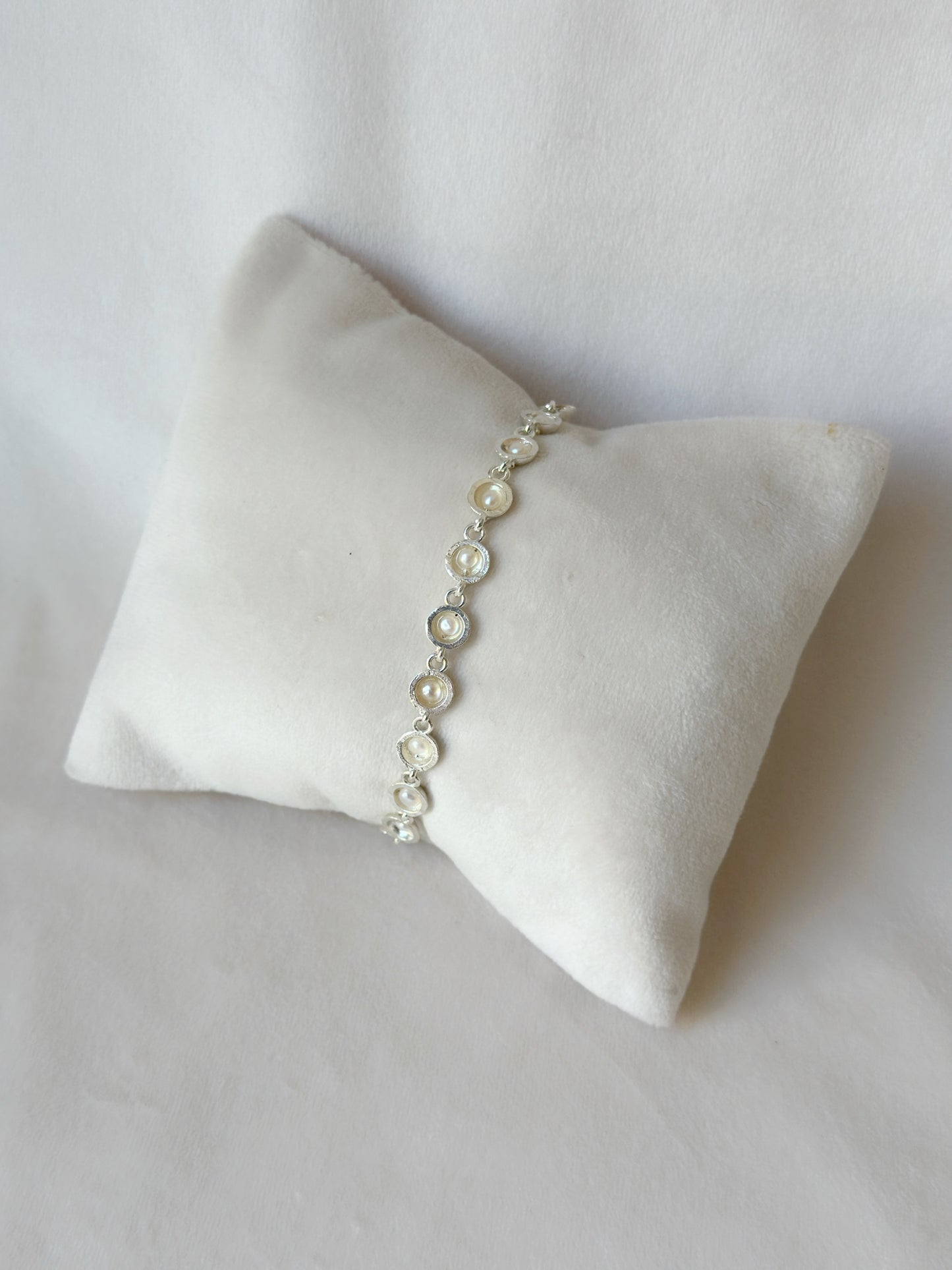 Pearl Cup Cascade bracelet Silver