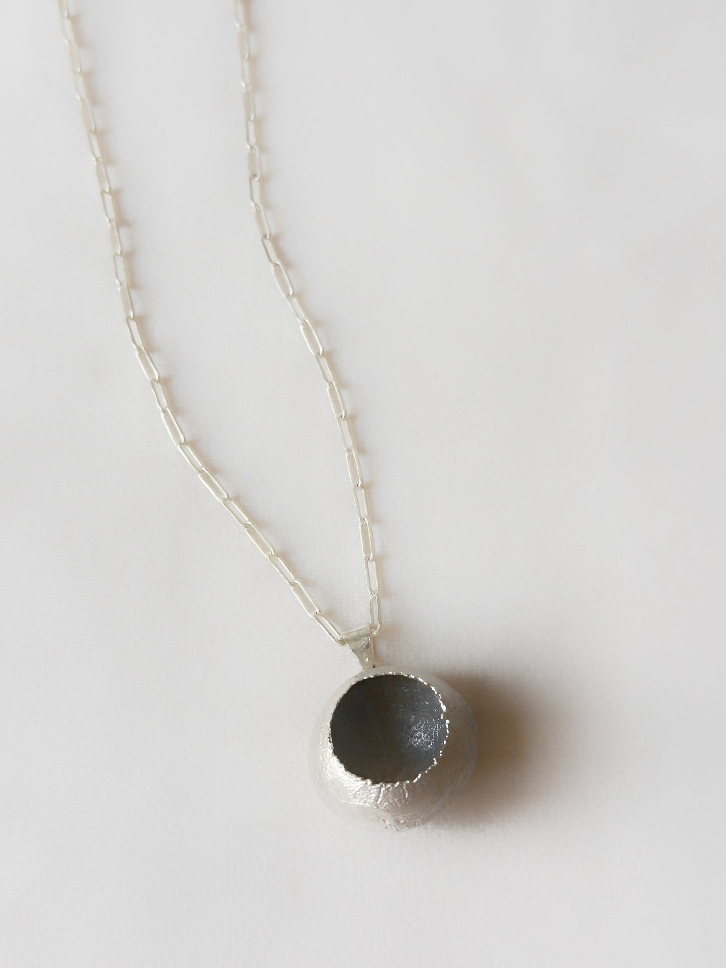 Couldron Pendant Matte Silver