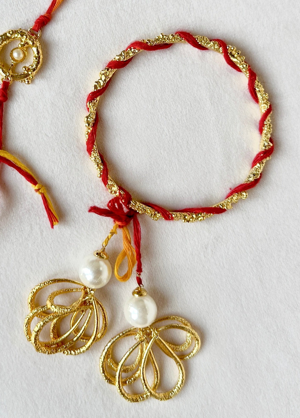 Lumba Latkan Bangle Gold Red
