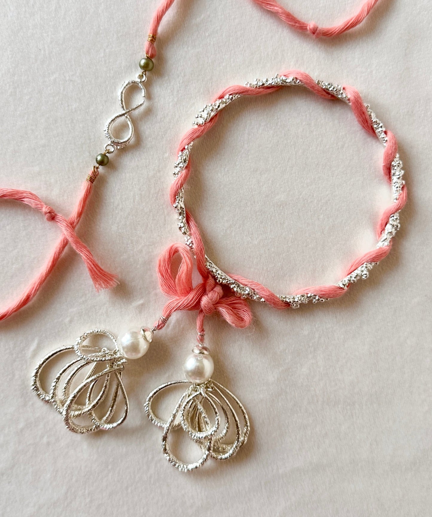 Lumba Latkan Bangle Silver Pink