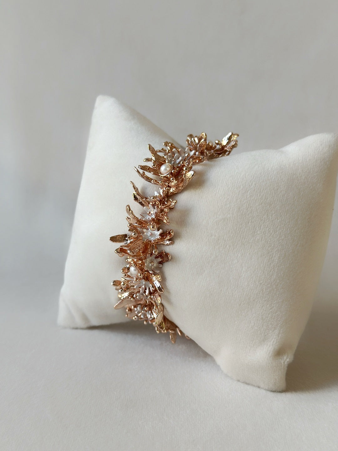 Blooming Trail Bangle - Rose gold