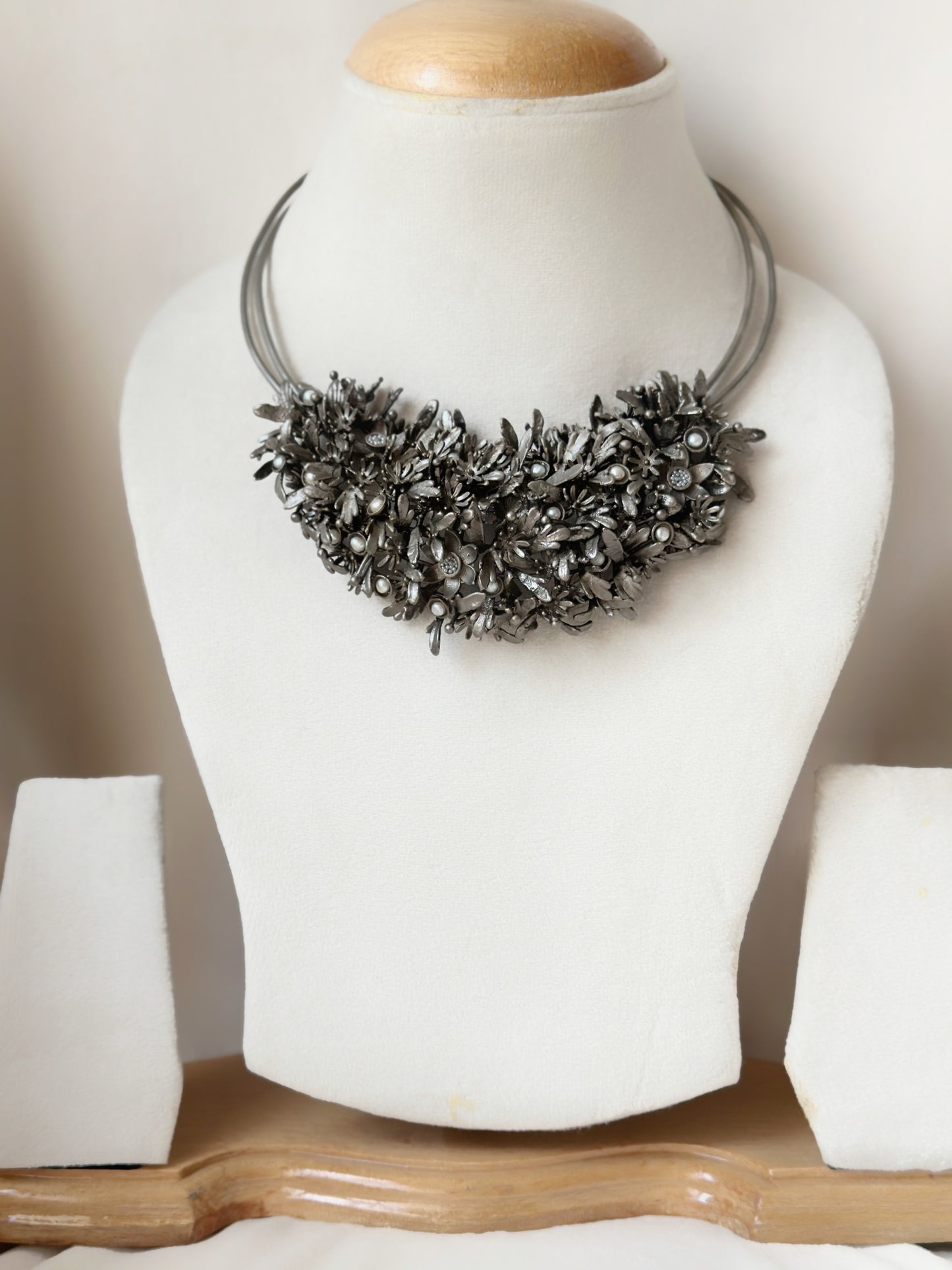 Midnight Reverie Neckpiece