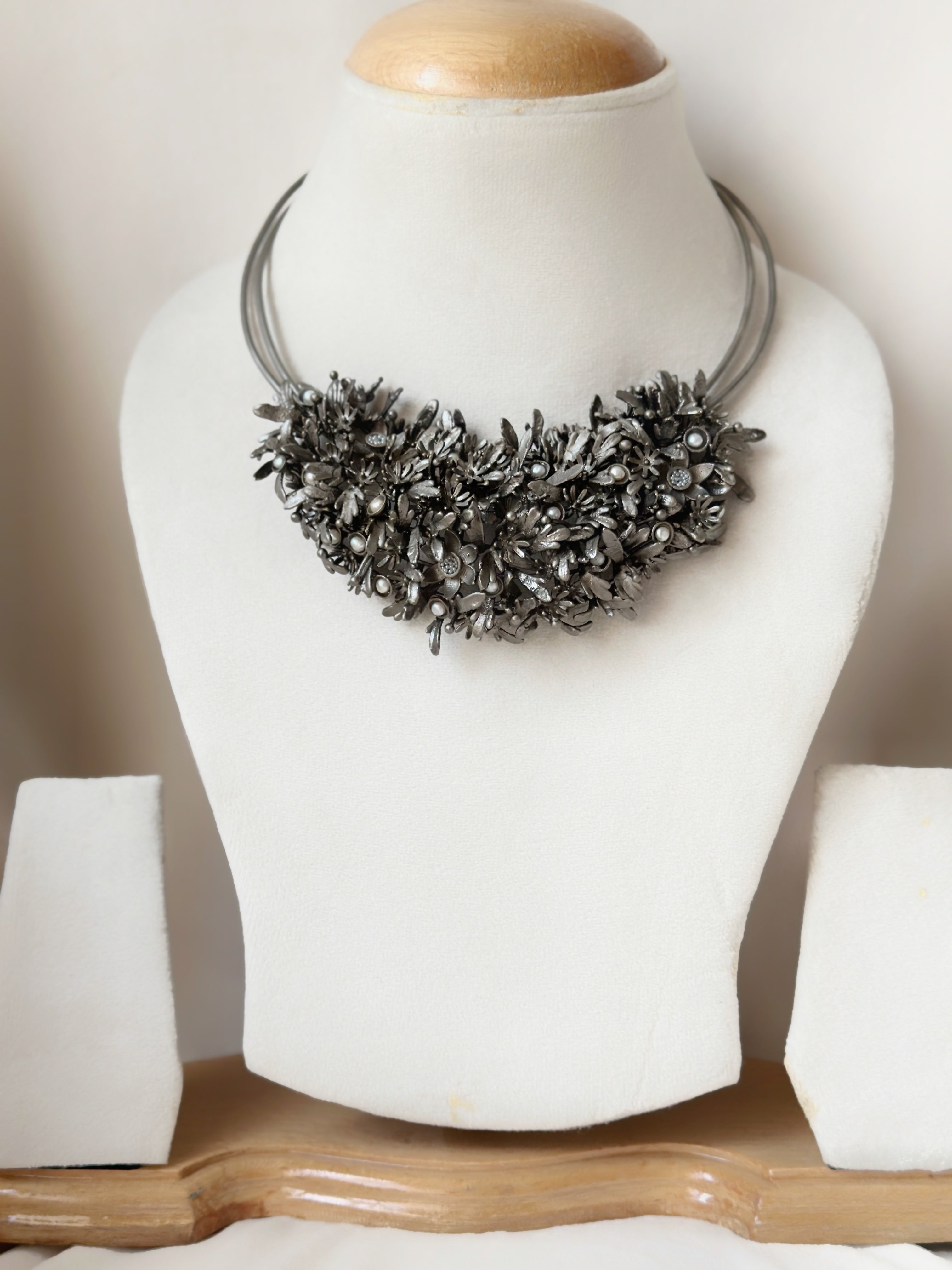 Midnight Reverie Neckpiece