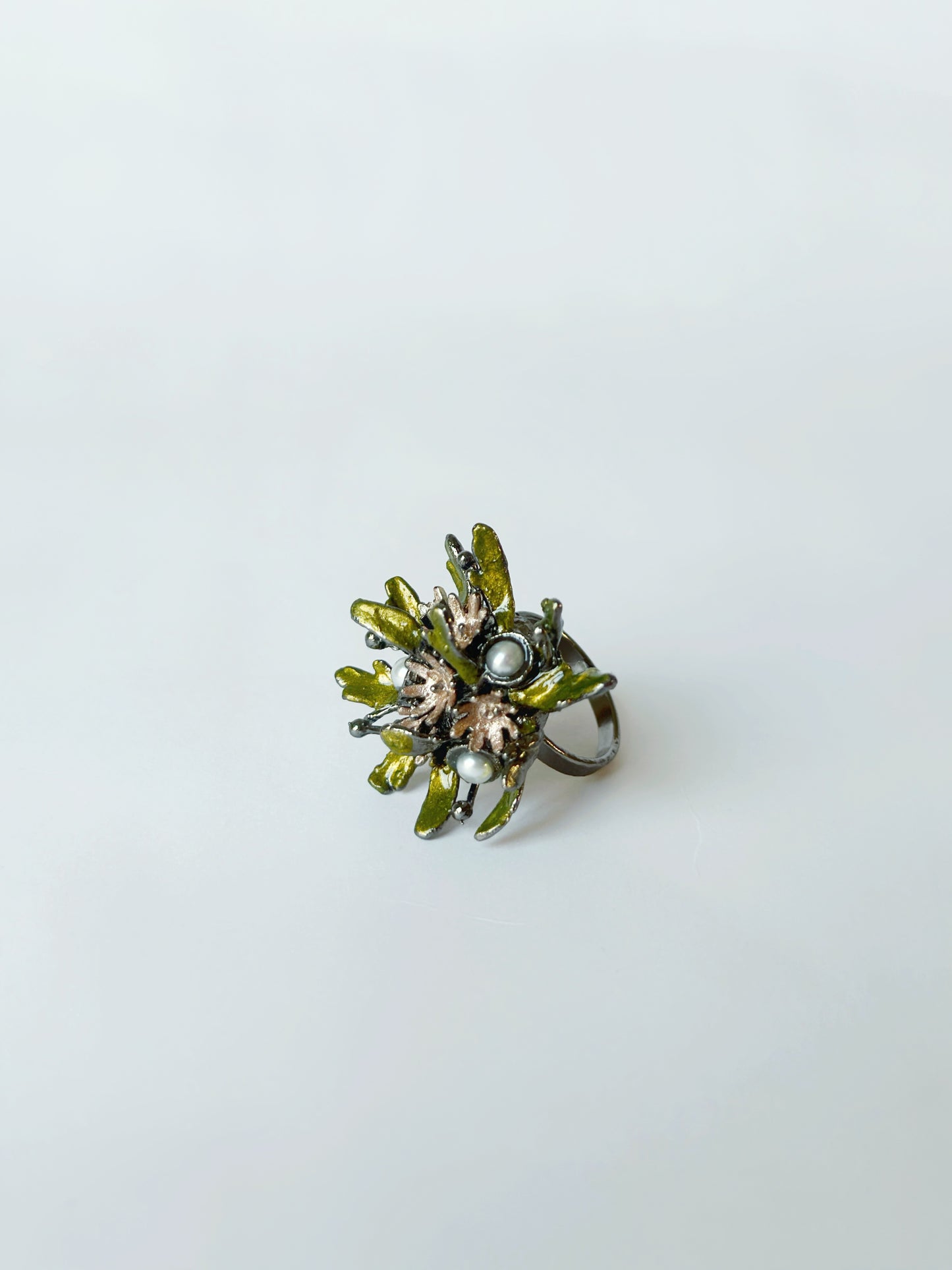 Flowerburst Ring - Black