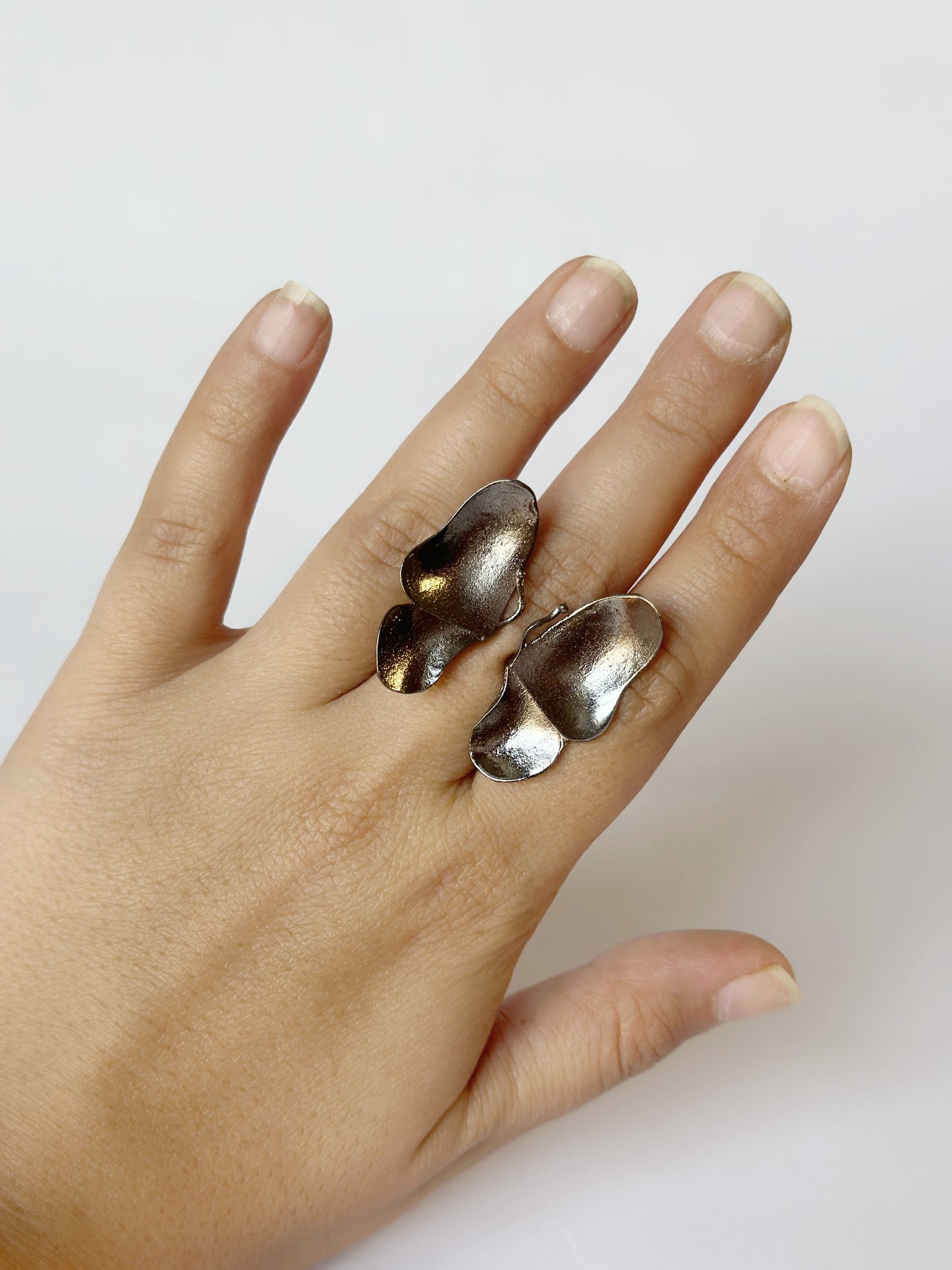 Wings of Spring Open Flexible Ring Black