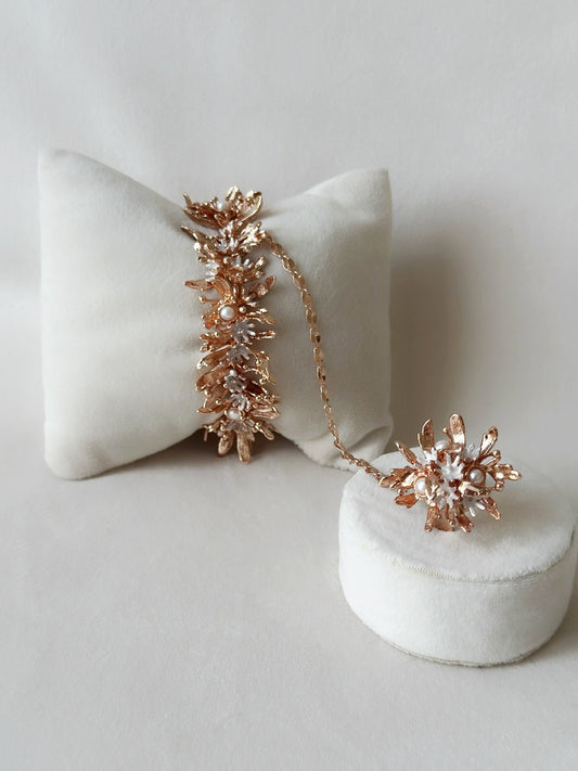 Blooming haathphool with pearls - Rose Gold