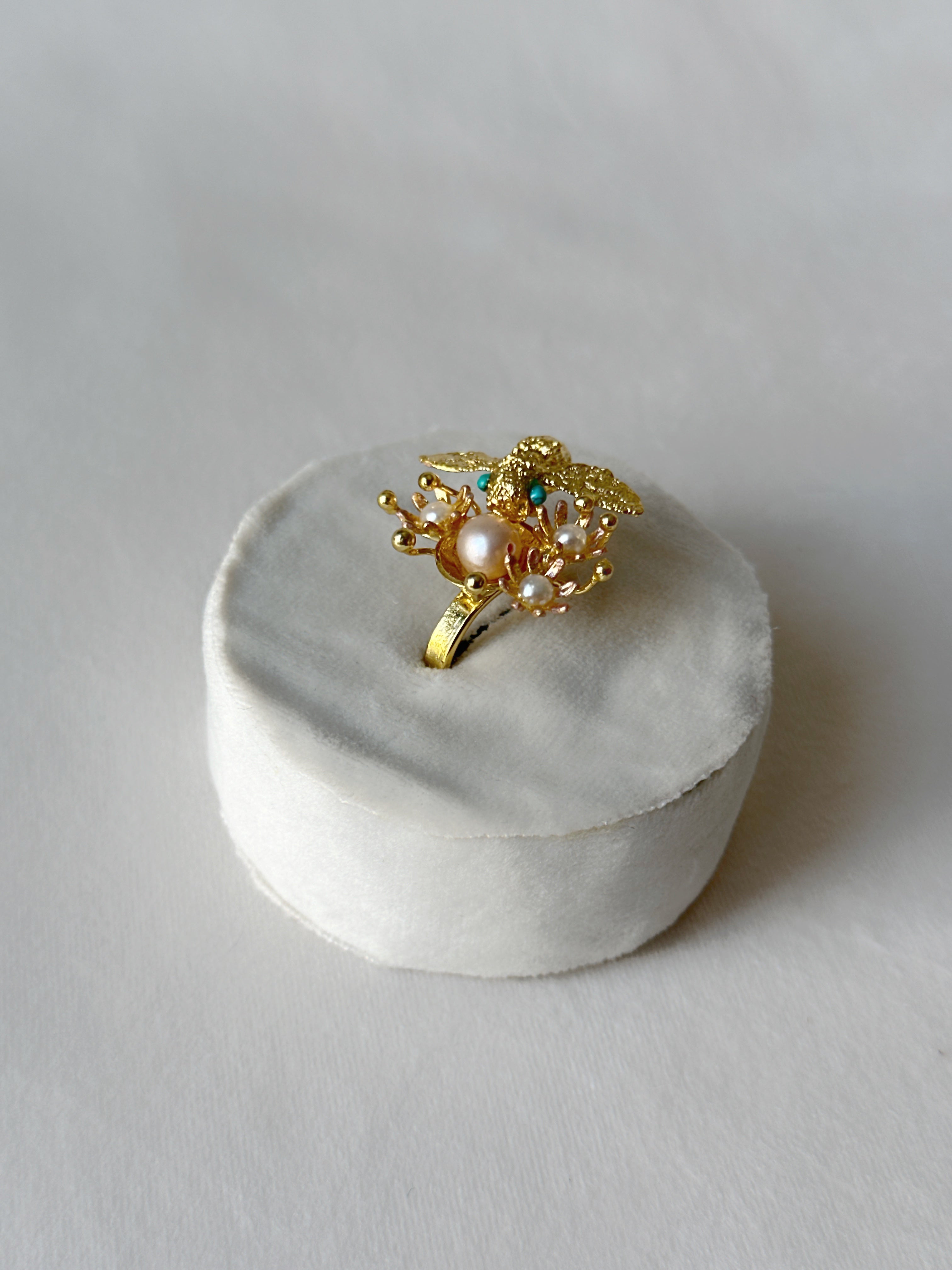 Buds and Bee Ring