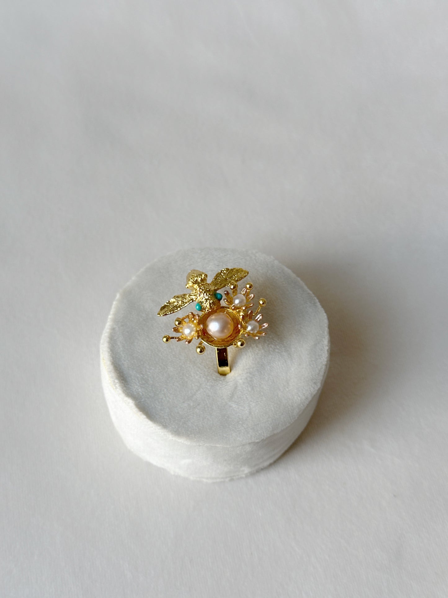 Buds and Bee Ring