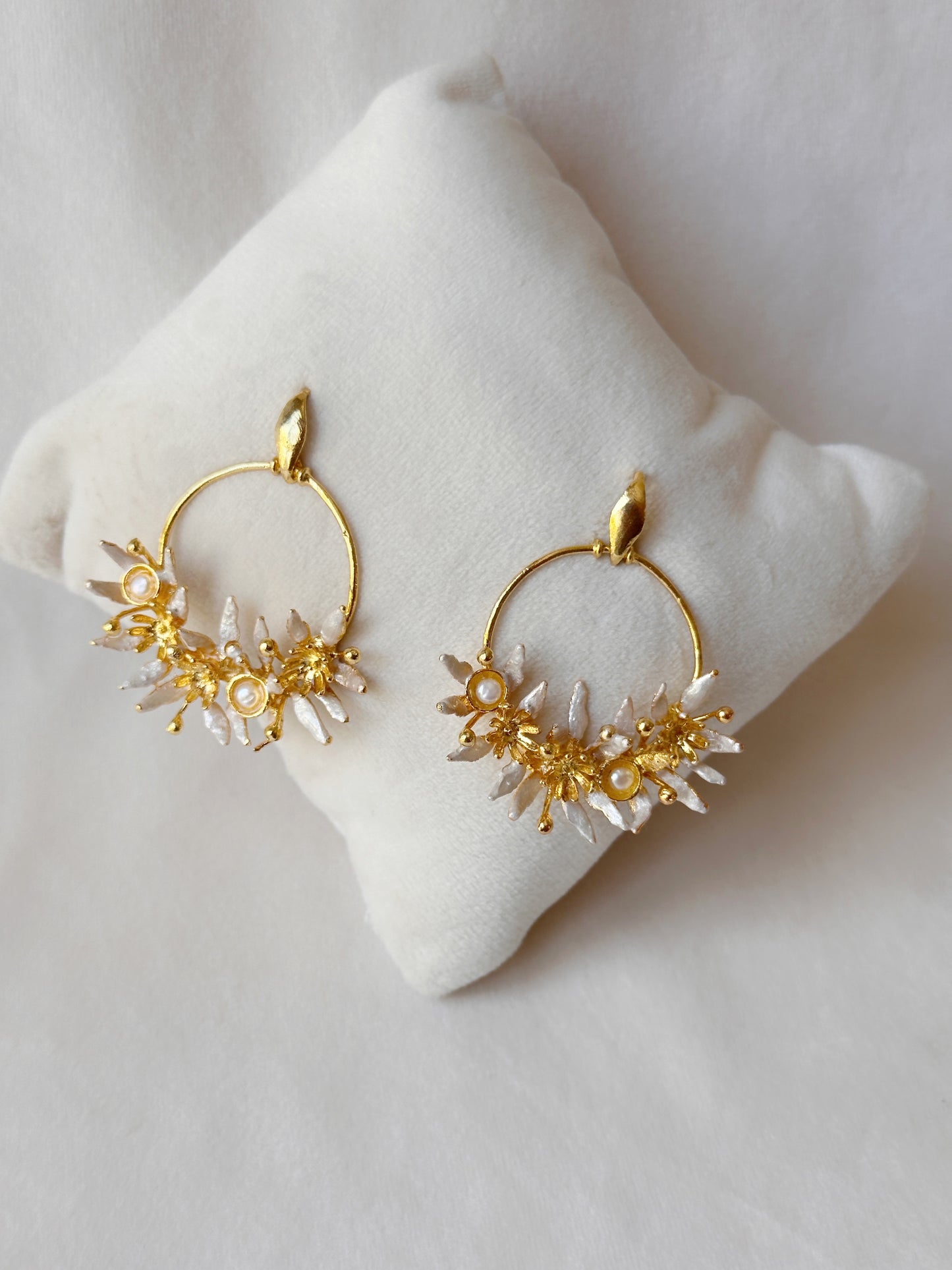 Festive chandbali small White