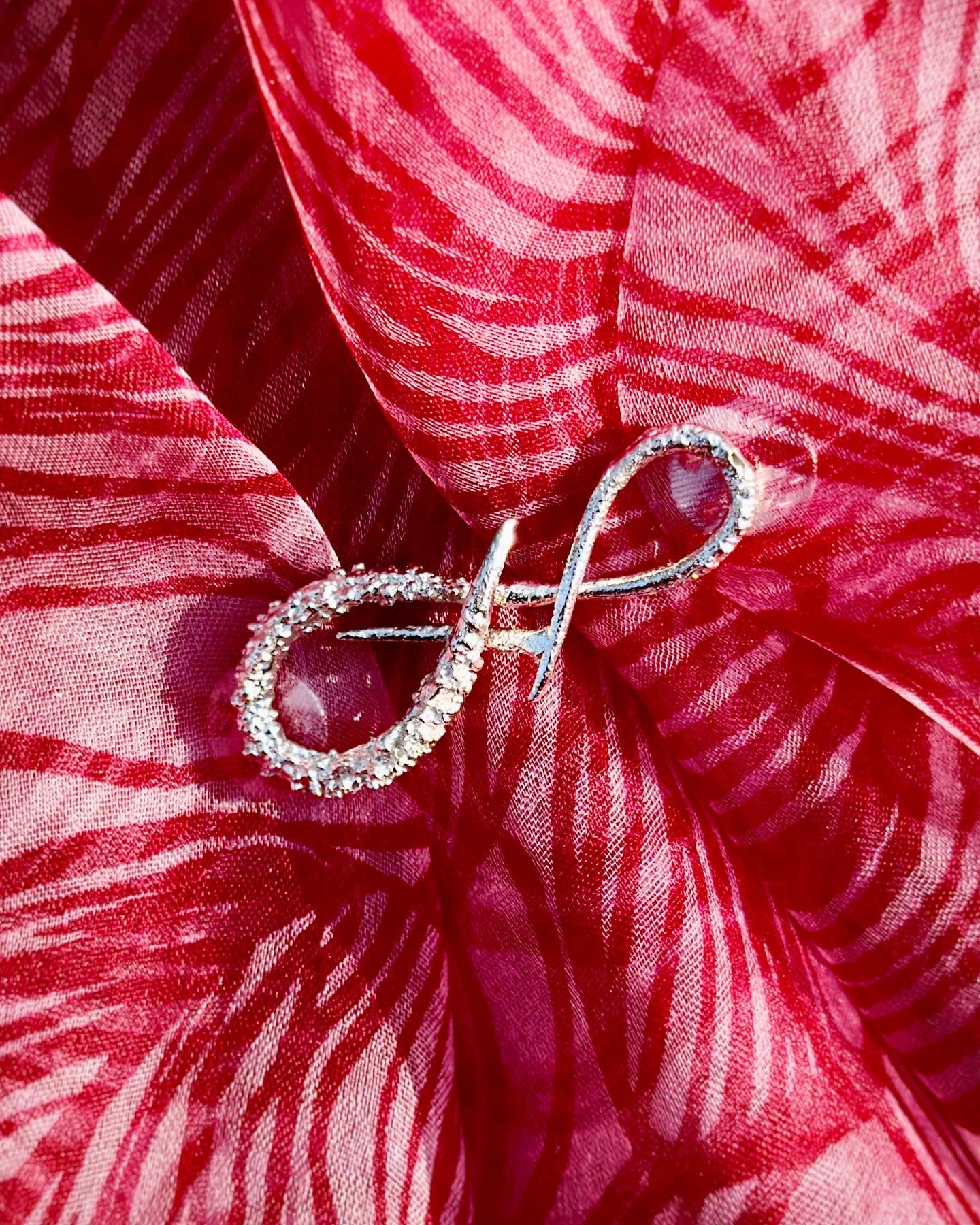 Infinity Brooch Silver