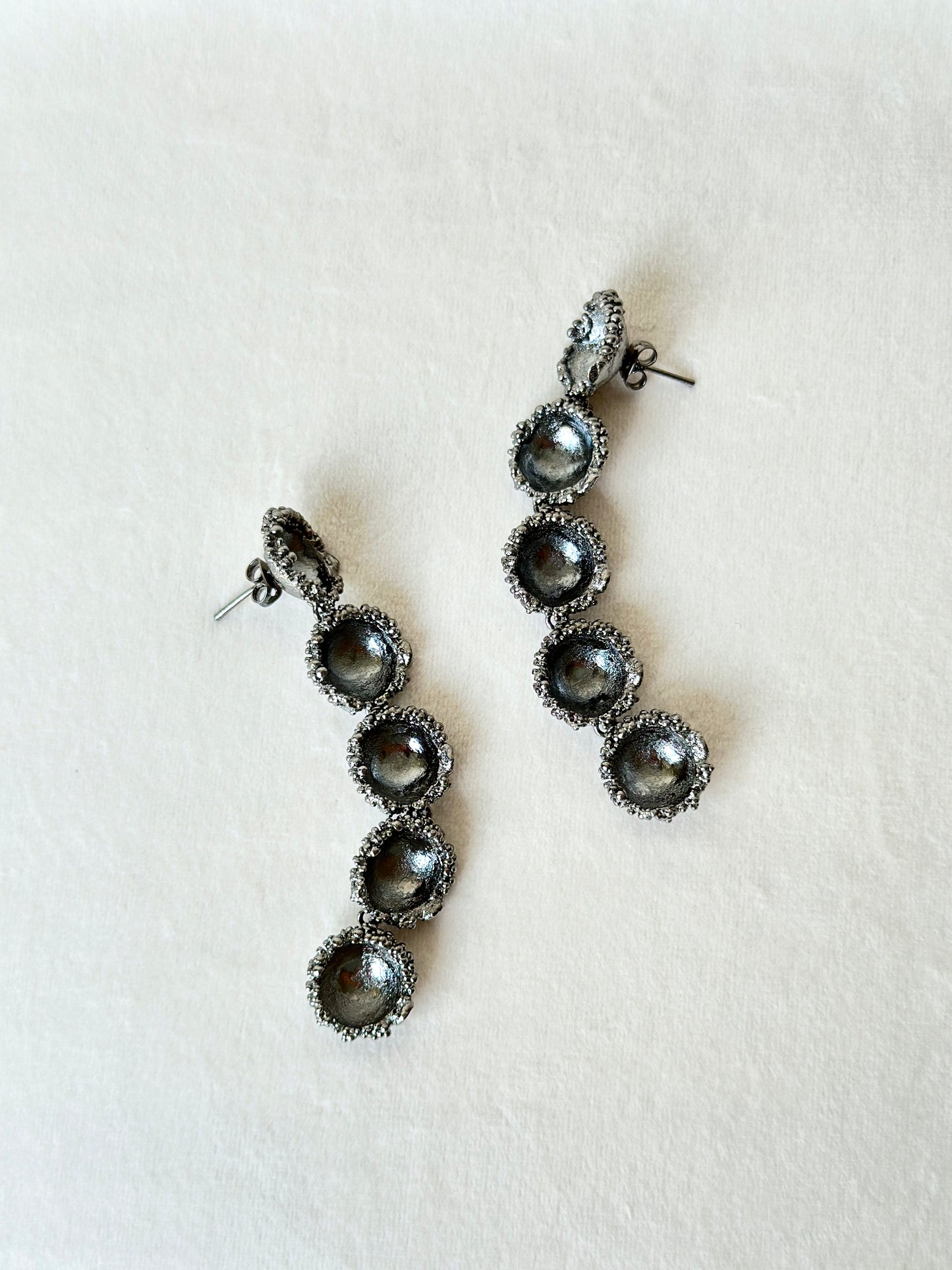Cascade Earrings Meteorite Black