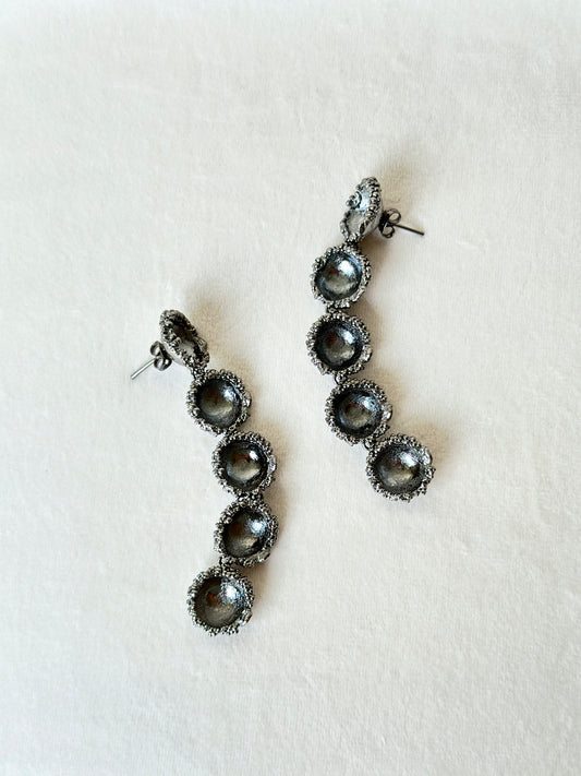 Cascade Earrings Meteorite Black