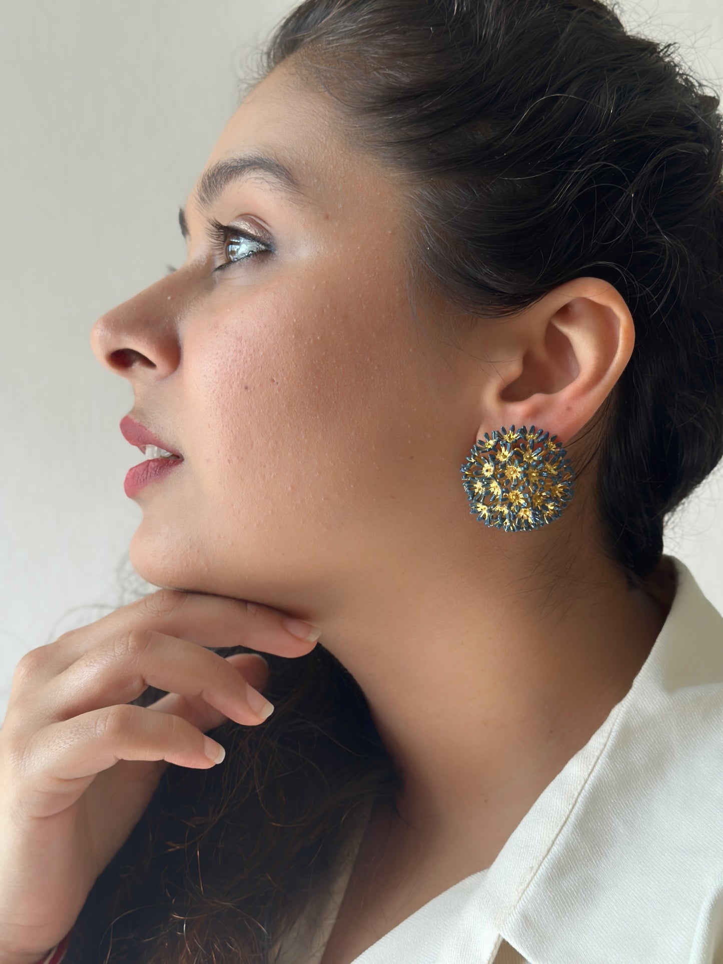 Springtime Sunshine Studs Forget-me-not blue
