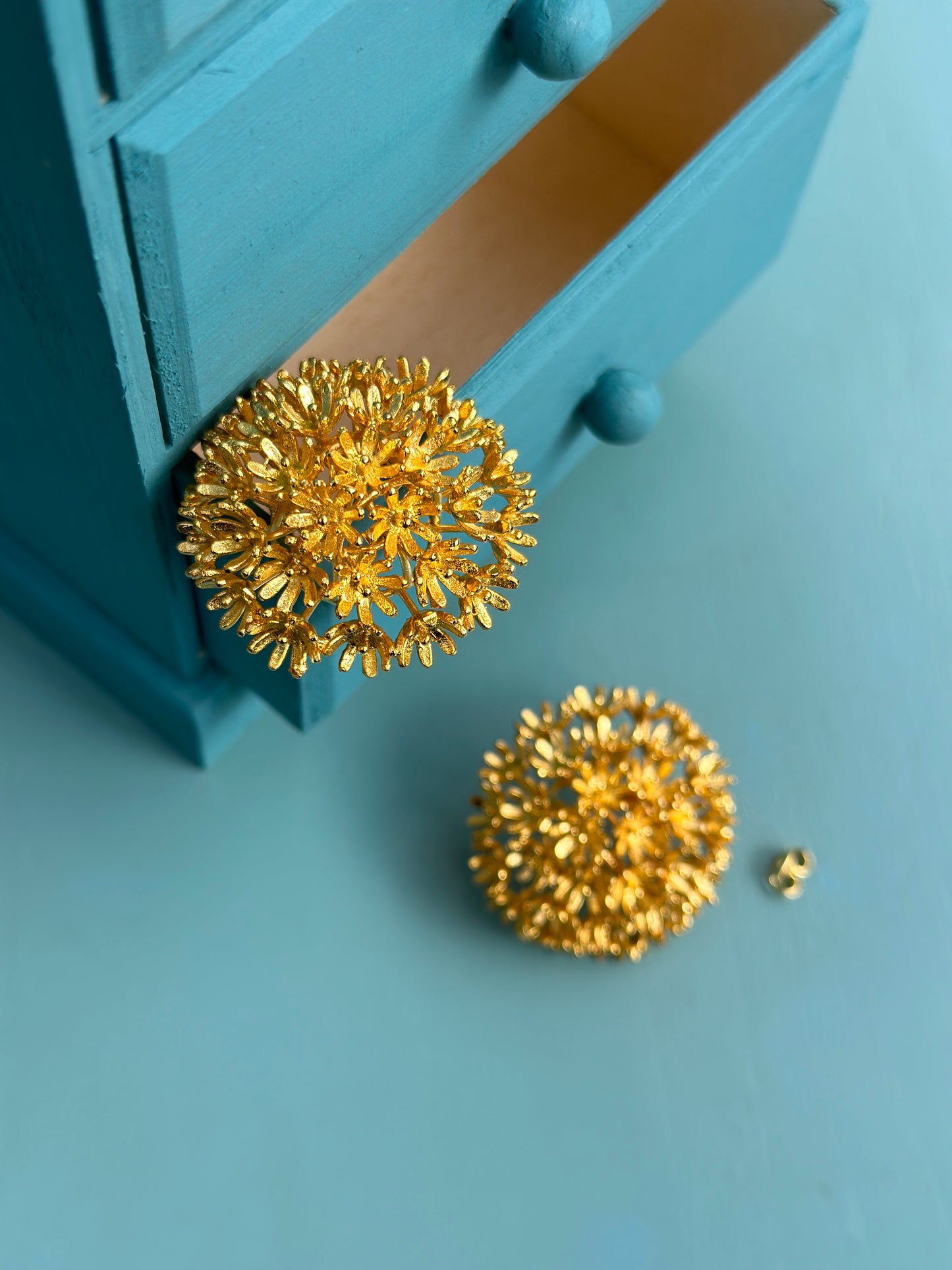 Springtime Sunshine Studs Gold