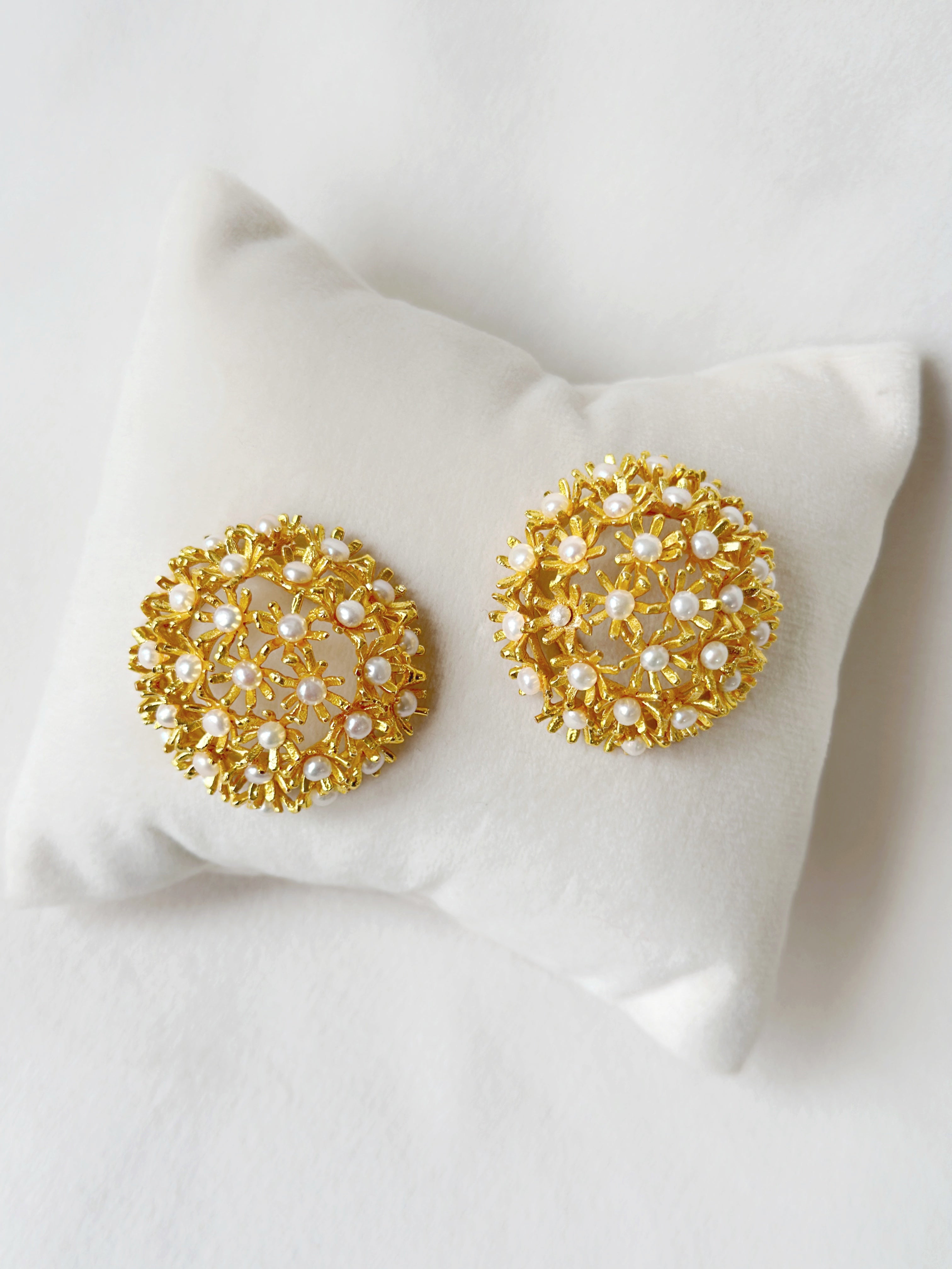 Springtime Sunshine Pearl Studs - Gold