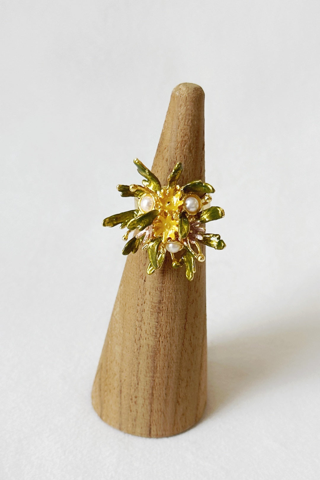 Flowerburst Ring - Pastel Garden