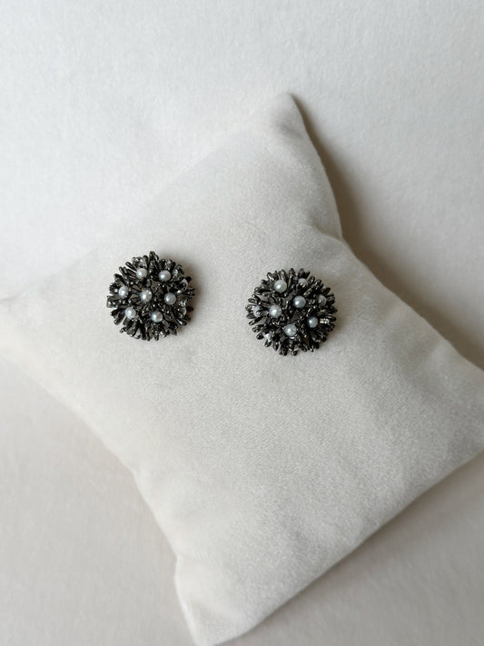Sunshine Mini Pearl Studs - Black