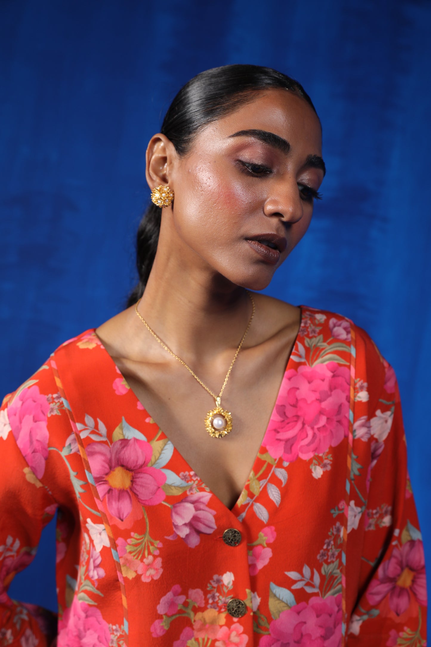 Sunshine Mini Pearl Studs - Gold