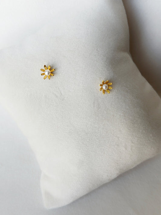Floral Pearl Studs