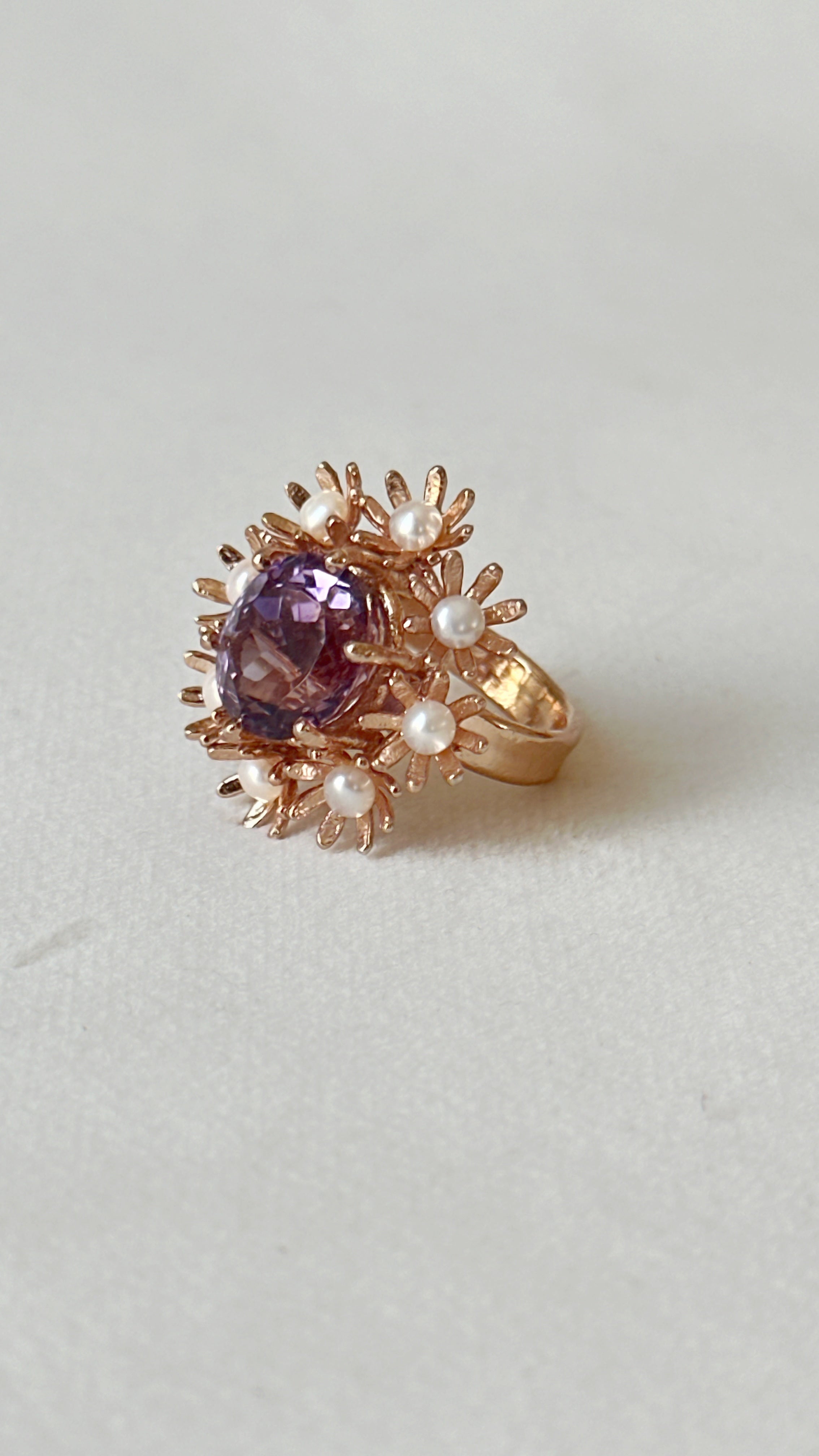Blooming Wreath Amethyst Pearl Ring