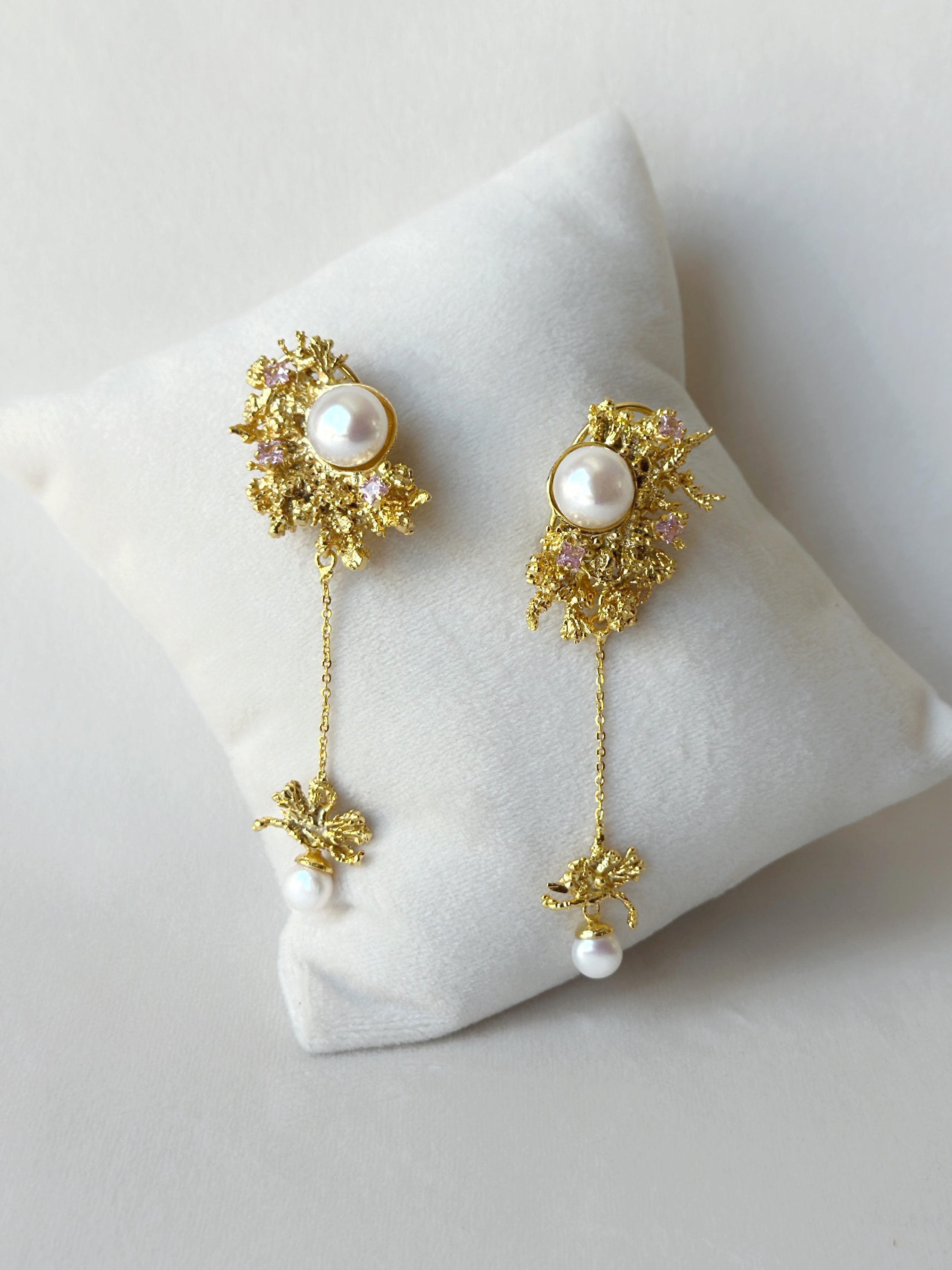 La La Land Danglers Gold