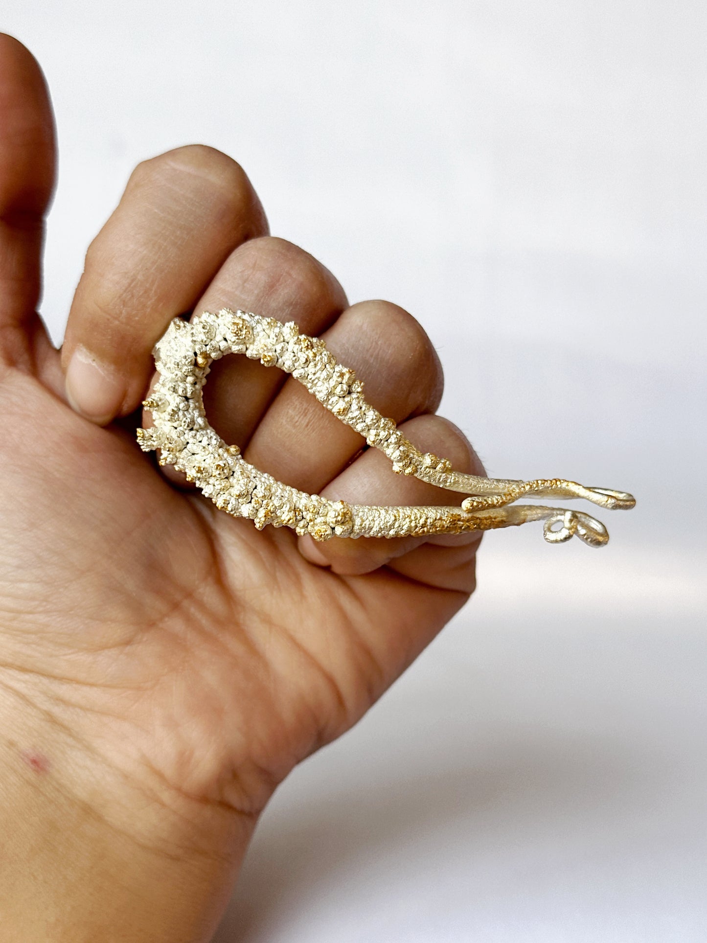 Manthan Pisces 2-finger ring