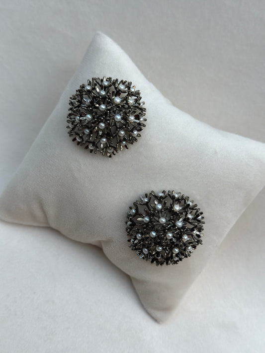 Sunshine Midi Pearl Studs - Black