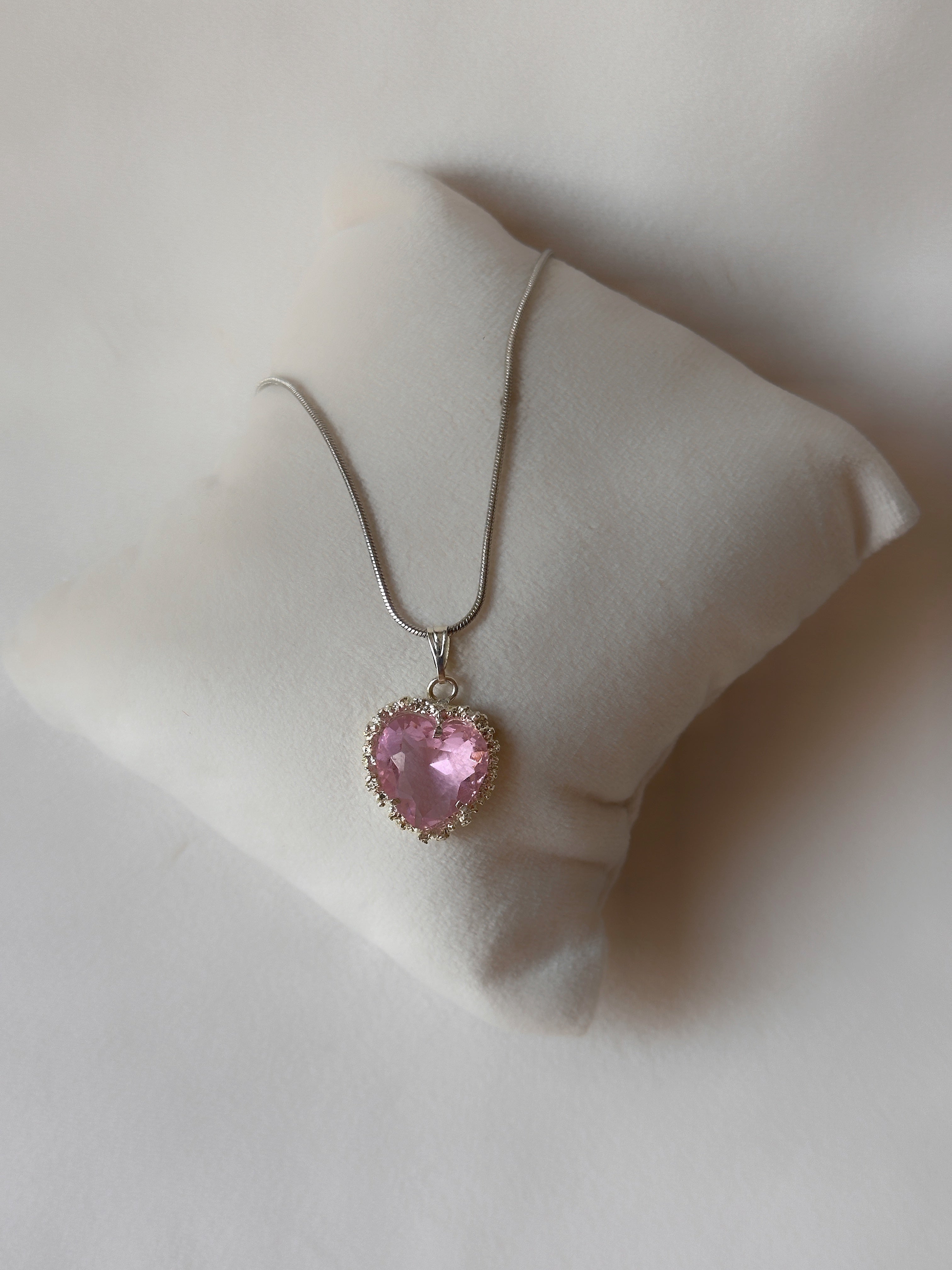Valentine Heart Pendant Pink and silver