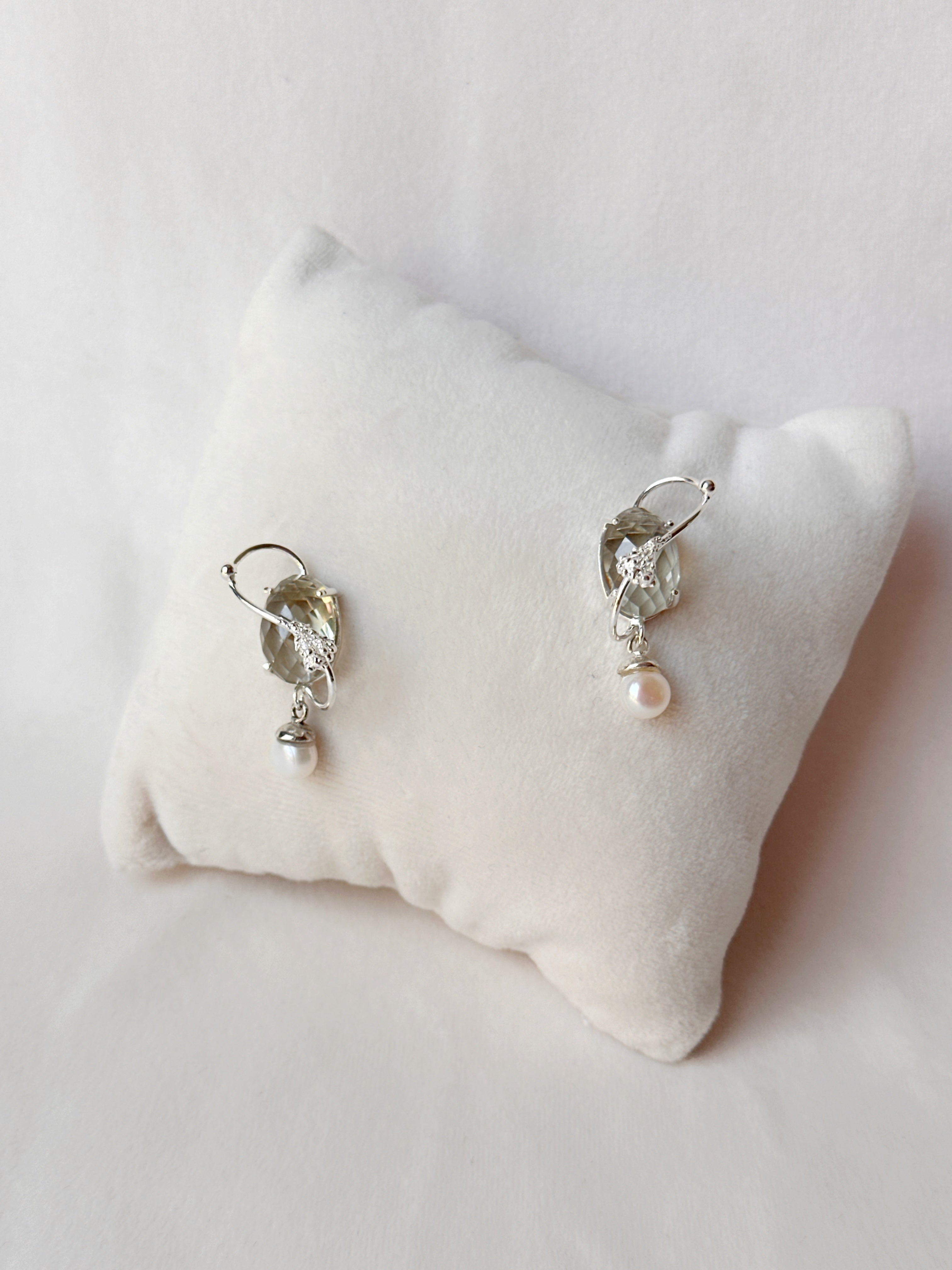 Peony Silver
