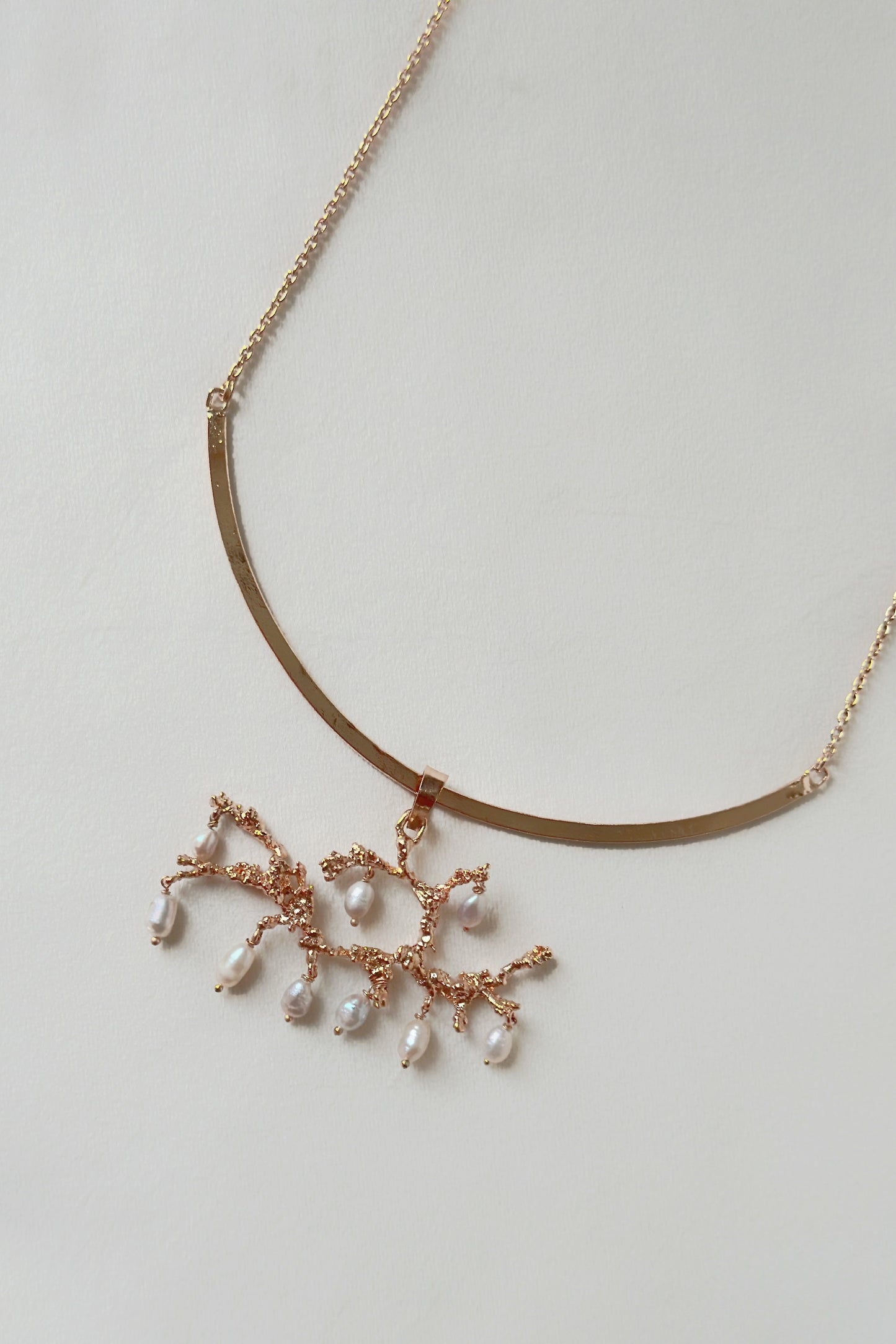 Untamed pearl drops chandelier pendant rose