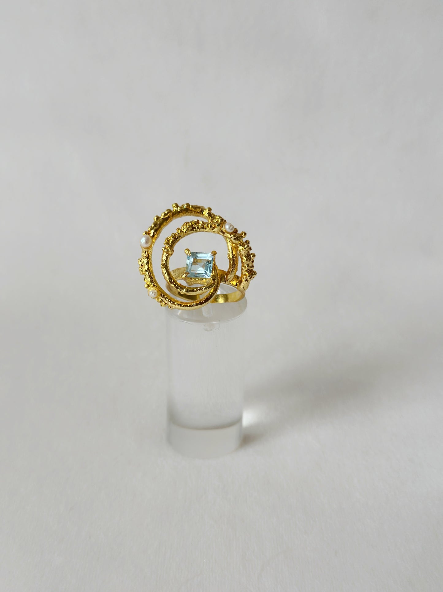 Manthan Wave Topaz Ring
