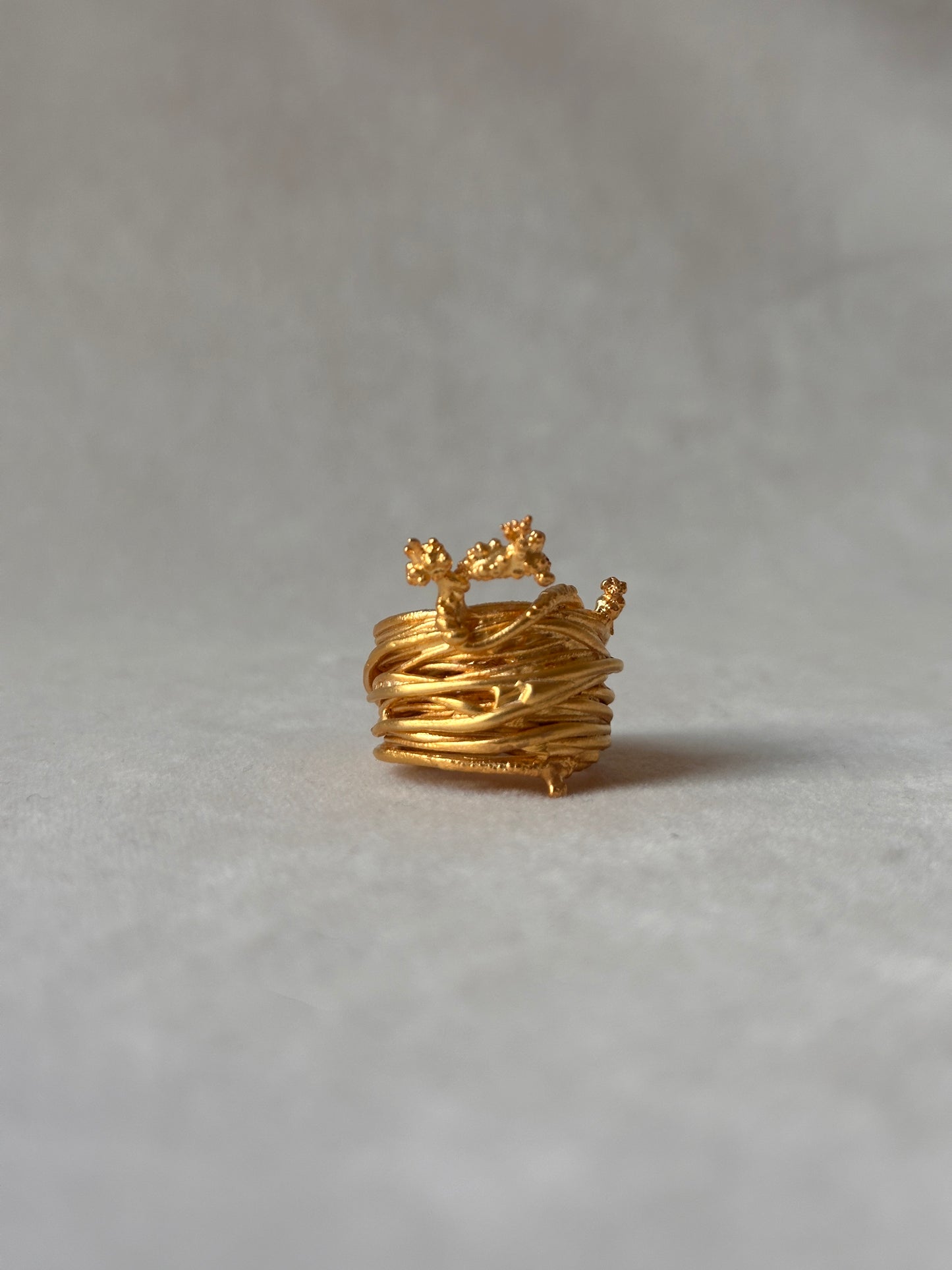 Manthan Serpentree Gold ring