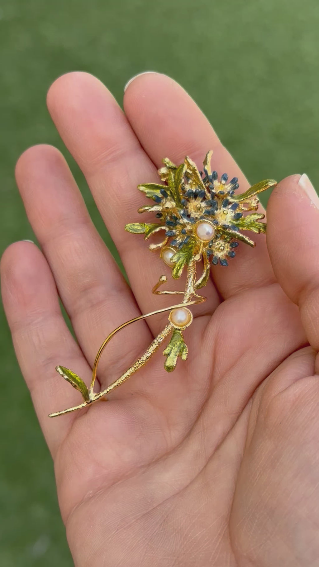 Flowerburst Brooch - Forget-me-not Blue